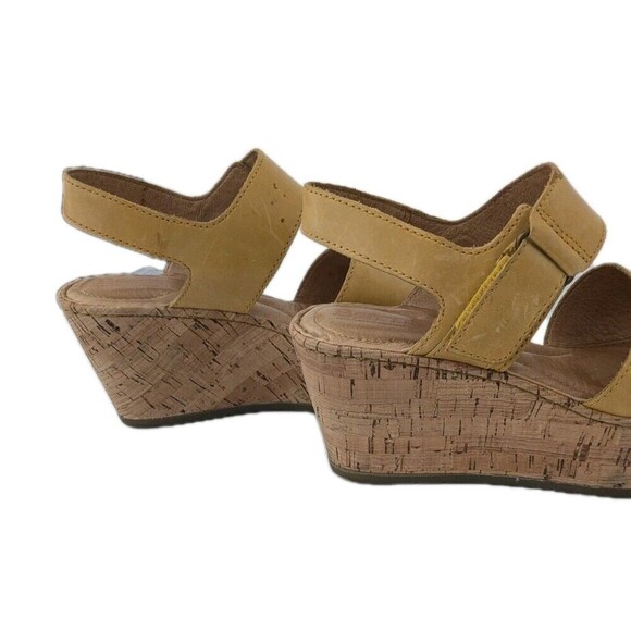 Born Yellow Leather Platform Mae Strappy Sandals Cork Wedge Heel Women's sz 6M - Picture 4 of 12
